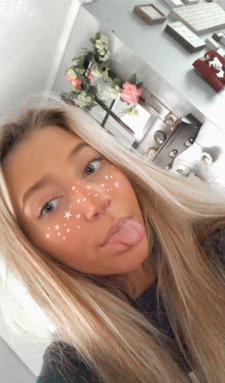 Chelsea Mariani only fans naked