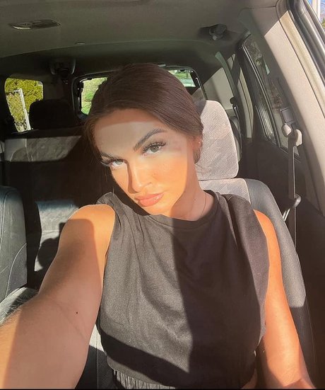 Kayla Giarrusso onlyfans leak ass