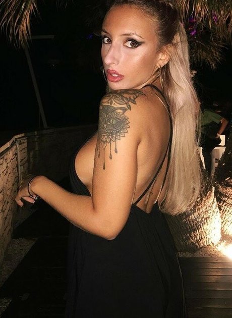 Nicla Moccia naked leaked onlyfans