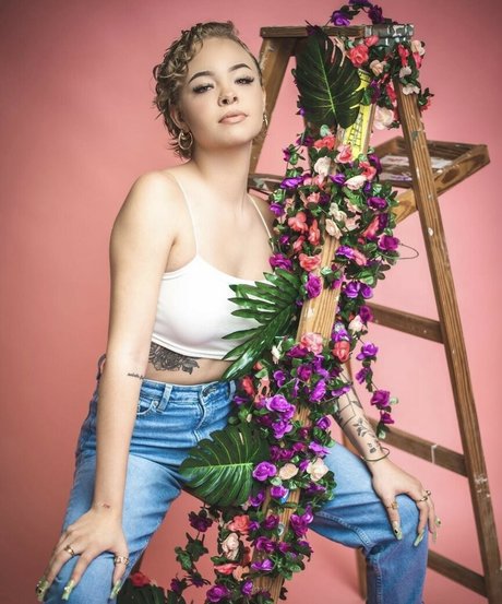 angelixxxo boobs onlyfans