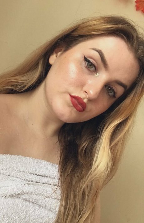 Payautumn onlyfans exposed