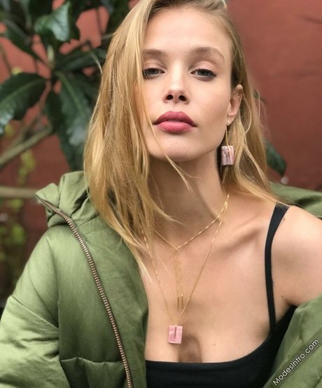 Allie Leggett onlyfans leakes