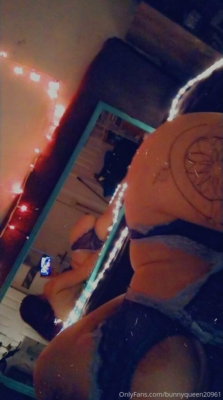 bunnyqueen20961 onlyfans leaked pictures