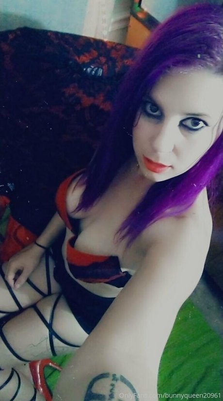 bunnyqueen20961 onlyfans posts