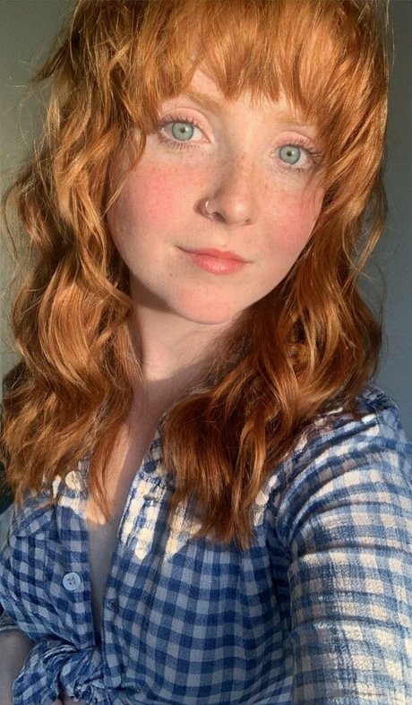 Rosalie Mae nude onlyfans leaks