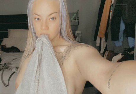 xsonzax nude onlyfans leaks