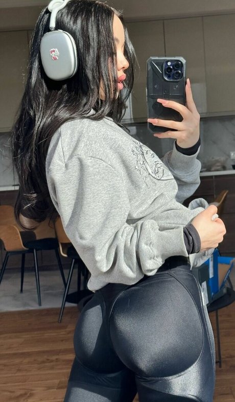 lyna com onlyfans nude porn