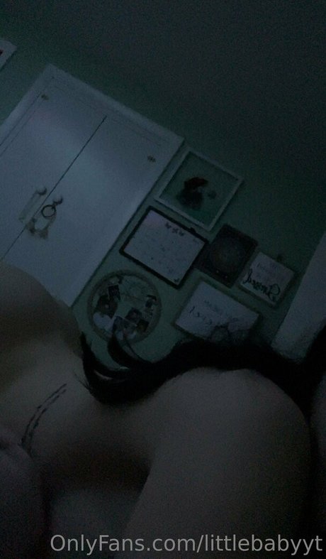 littlebabyyt onlyfans ass