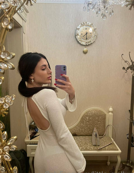 little mollyy onlyfans naked porn