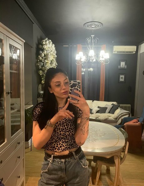 little mollyy onlyfans for free