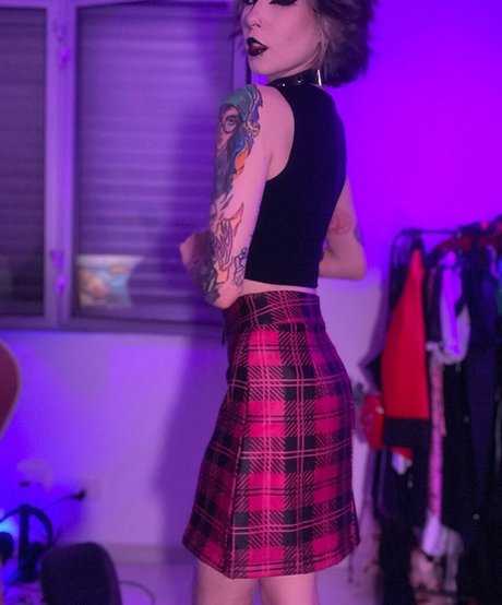 Luh Setra onlyfans leaked.