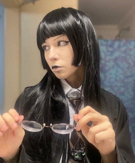 Luh Setra onlyfans naked leaks