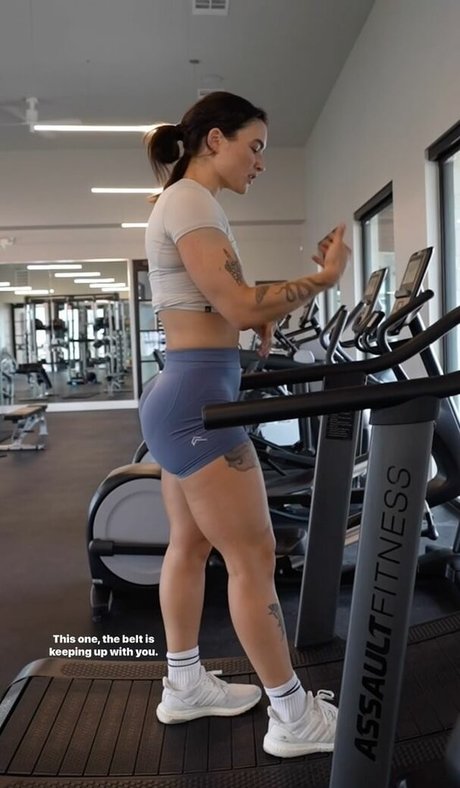 Kelly Matthews only fans leaks