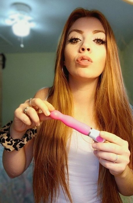 gwennie1993 leak onlyfans nude