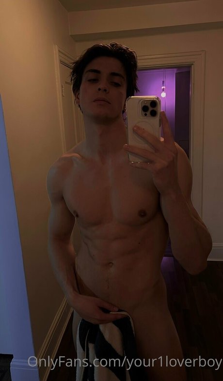 your1loverboy onlyfans pics