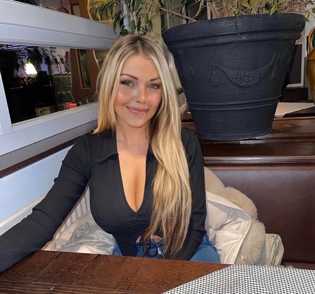 Rachel Dixon onlyfans mega