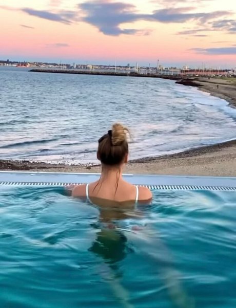 Rachel Dixon only fans nude