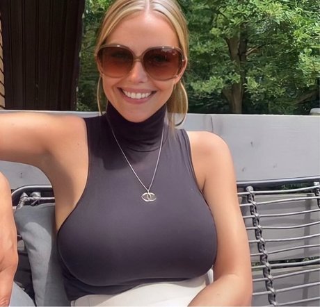 Rachel Dixon nude leak onlyfans