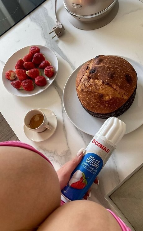 Ester Ana Batista onlyfans naked leaks