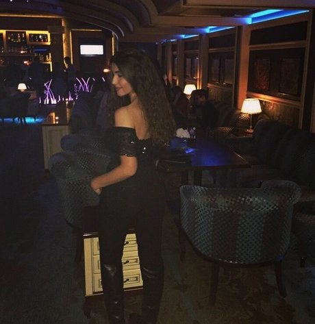 Valeriia Simavonian naked onlyfans leaked