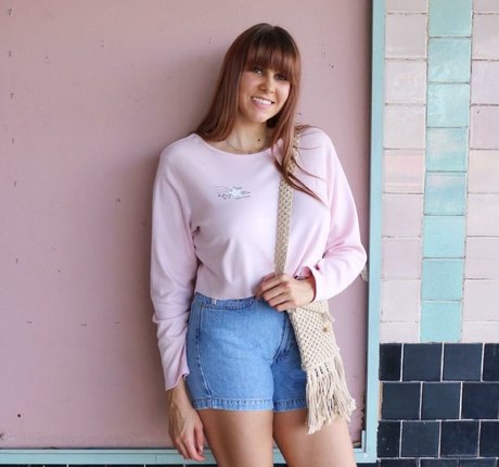 Autumn Brianne strip onlyfans