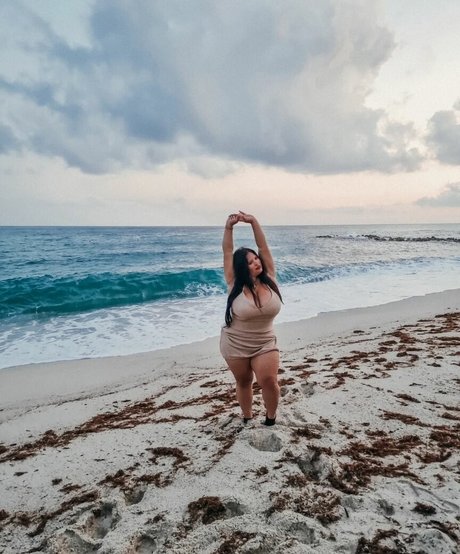 Naty Mari onlyfans free