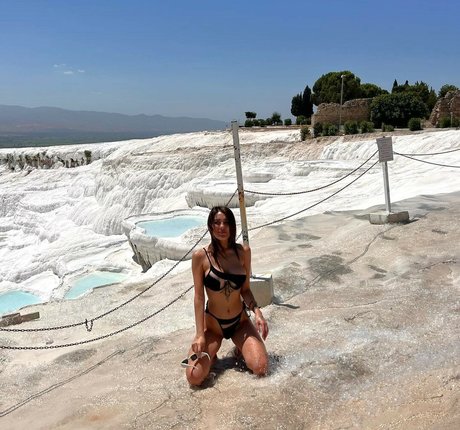 iz bendim naked onlyfans