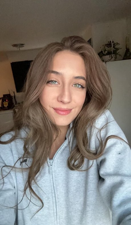 YellowMinimum6204 only fans naked