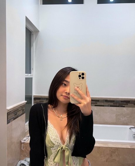 esblee naked onlyfans