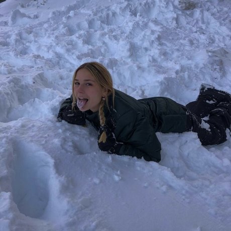 Chloe Nissanoff leak onlyfans