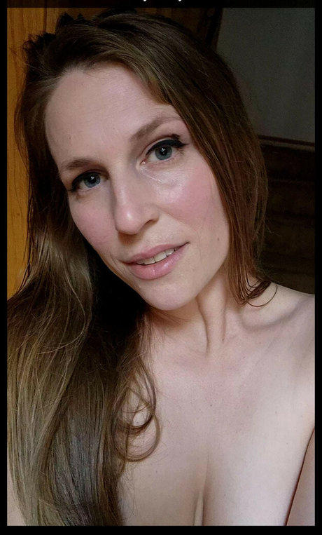 Xev Bellringer onlyfans leak