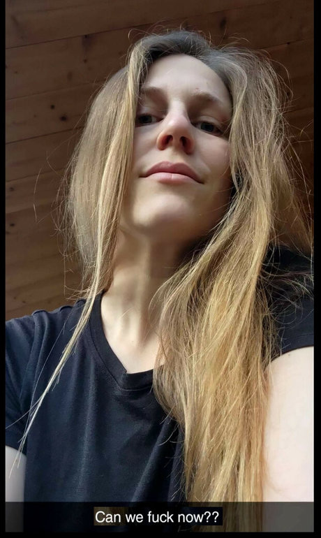 Xev Bellringer onlyfans porn leak