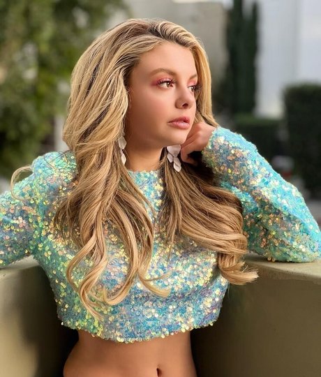 Mallory James Mahoney porn onlyfans