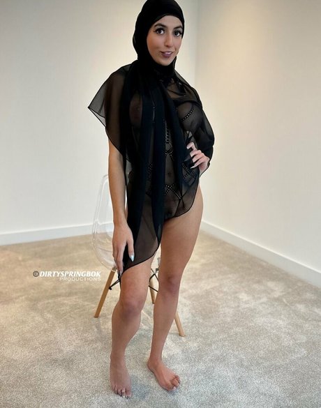 thatbritishgirl  photo