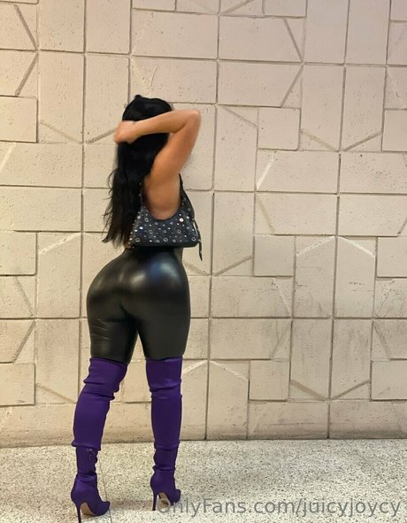 Juicyjoycey onlyfans nudes porn
