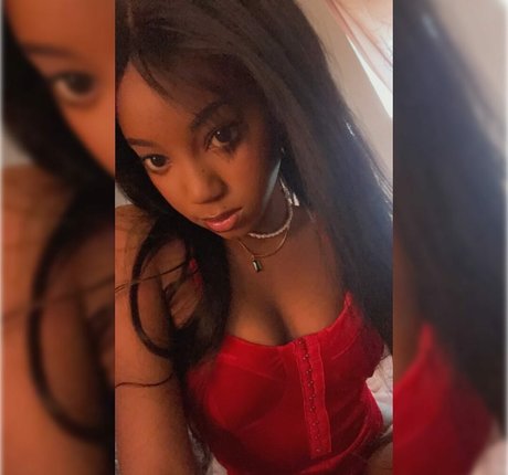 Festivia18 only fans photos