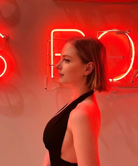 emmanuelleweddell onlyfans naked pics