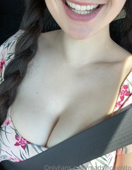 Madsincognito only fans photos