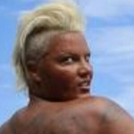 Caroline Oberg porn onlyfans