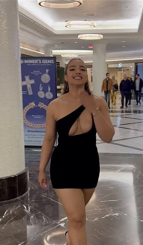 Demetria Obilor leaked onlyfans.