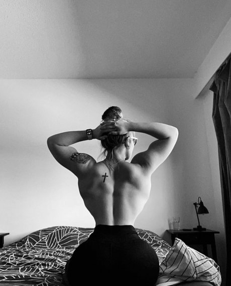 Ronjalexandra onlyfans striptease