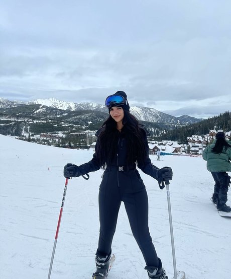 Victoria Missvictxria topless onlyfans