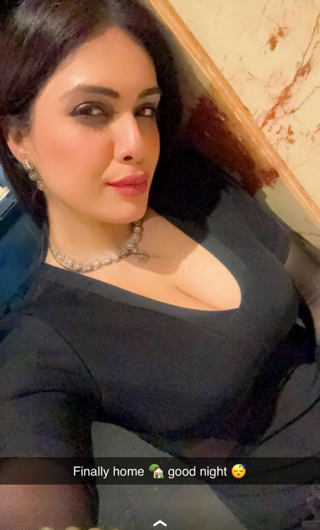 Nehhaa Malik onlyfans strip