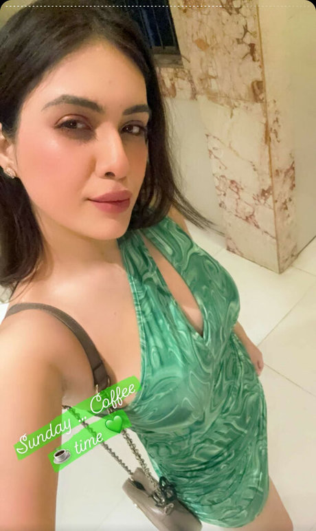 Nehhaa Malik desnuda onlyfans