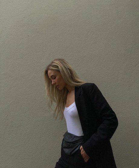 Nicola Hughes onlyfans leaked