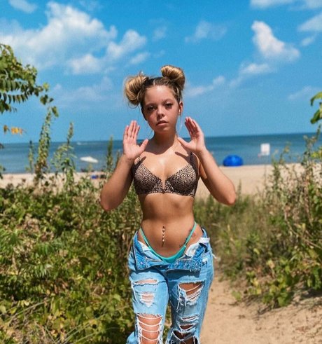 xxx milf onlyfans naked pic