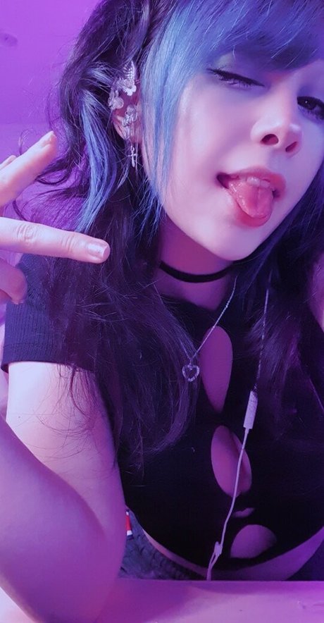 lilly time onlyfans creator