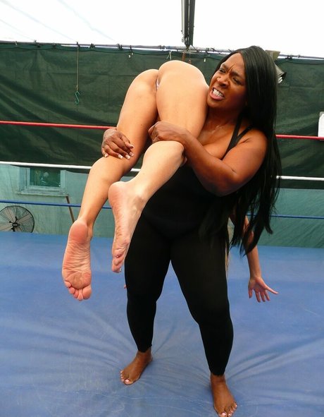 Tanya Danielle boobs onlyfans