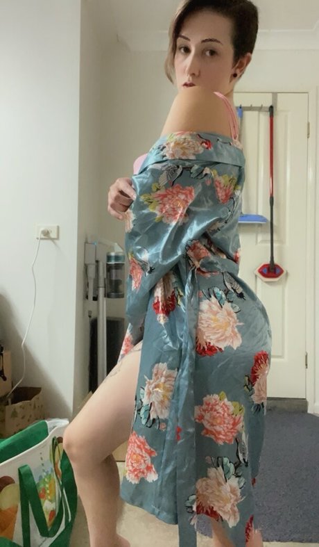 Littlesin16 only fans leaked porn