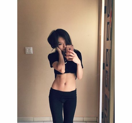 _lisahui_ onlyfans free content